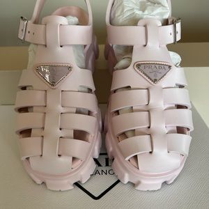 Super cute Prada fished man sandals